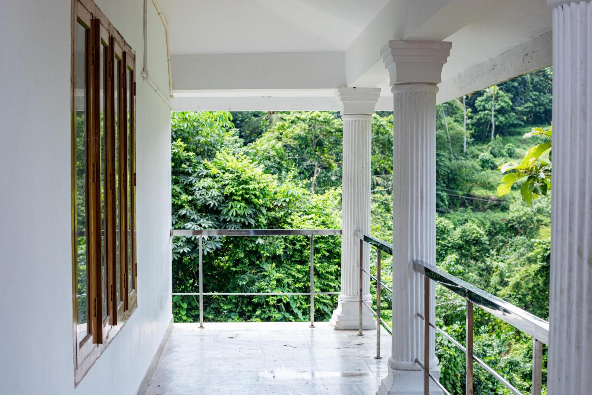 Aruvikuzhy Waterfalls Villa Kozhancheri Exterior foto